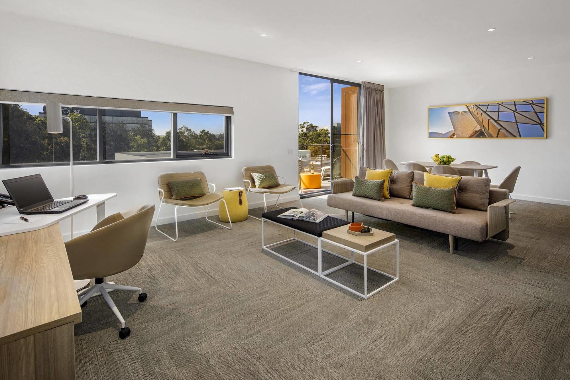 Quest Macquarie Park Aparthotel Sydney Buitenkant foto