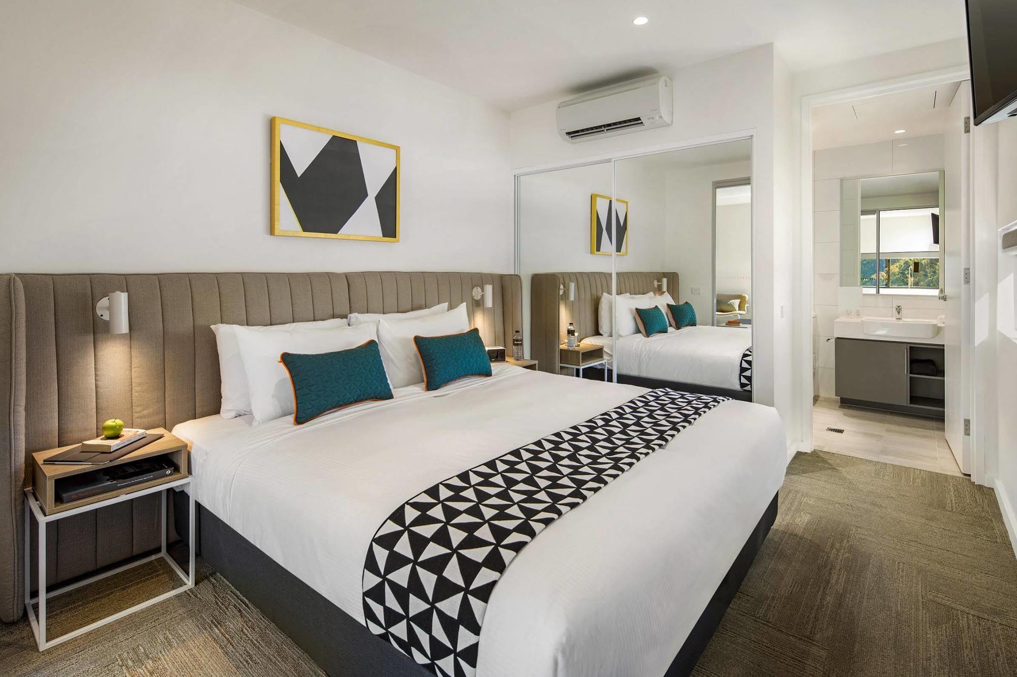 Quest Macquarie Park Aparthotel Sydney Buitenkant foto